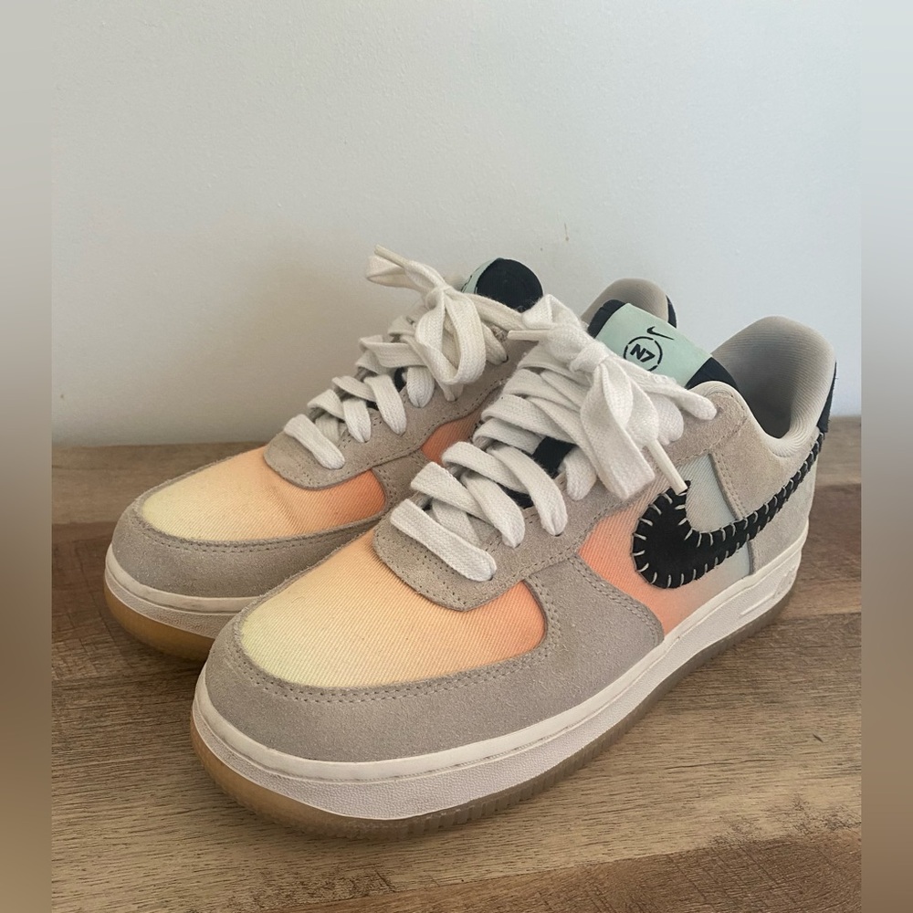 Nike ‘07 N7 Air Force 1, size 8